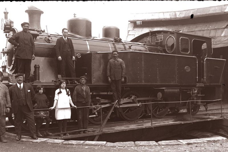 Locomotora de oñati.jpg