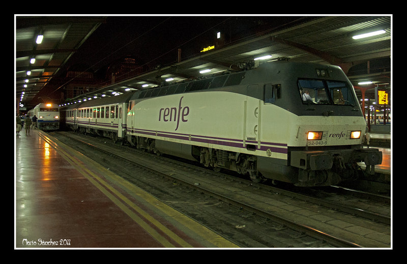 Madrid-Chamartín, 23-07-2011.jpg