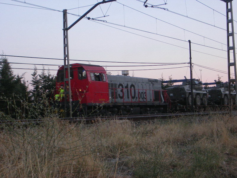 TREN MILITAR 15 VALLADOLID 09-2006.jpg