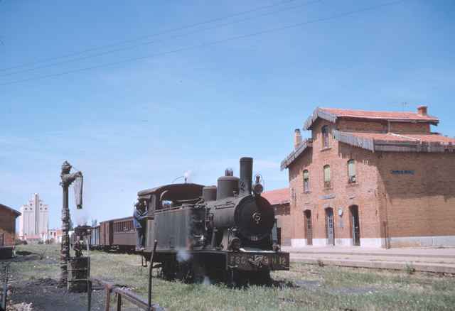 1965MAY19LESD007csnº12 en medina-castilla.jpg