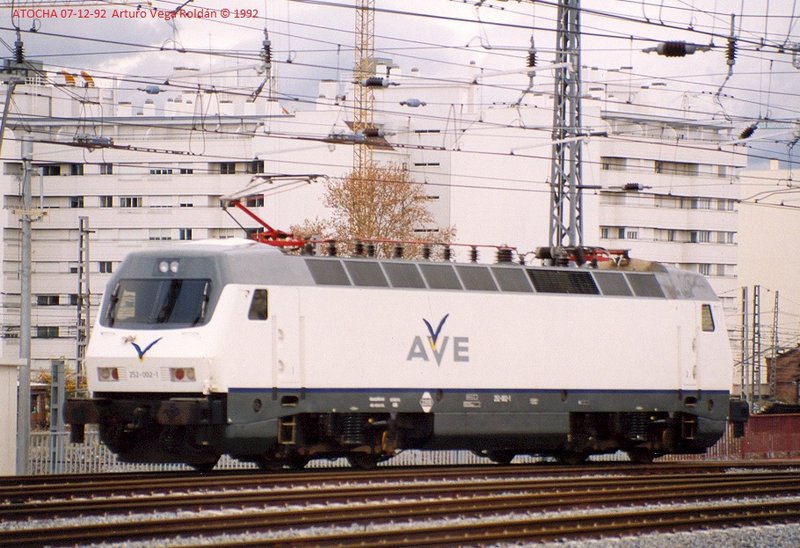 252-002 (AISLADA) ATOCHA 7-12-92.jpg