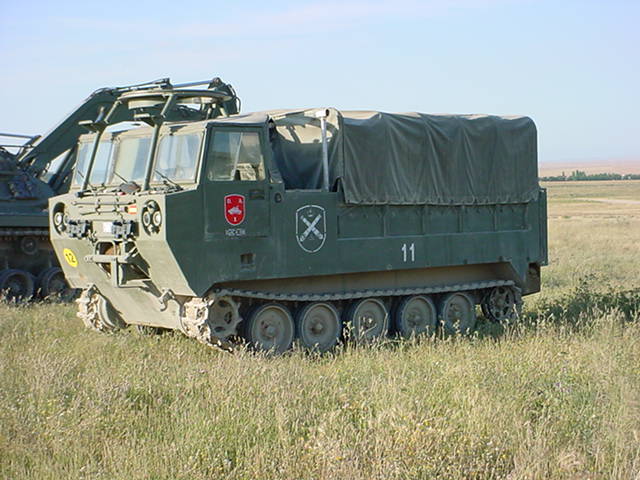 m-548 lateral.jpg