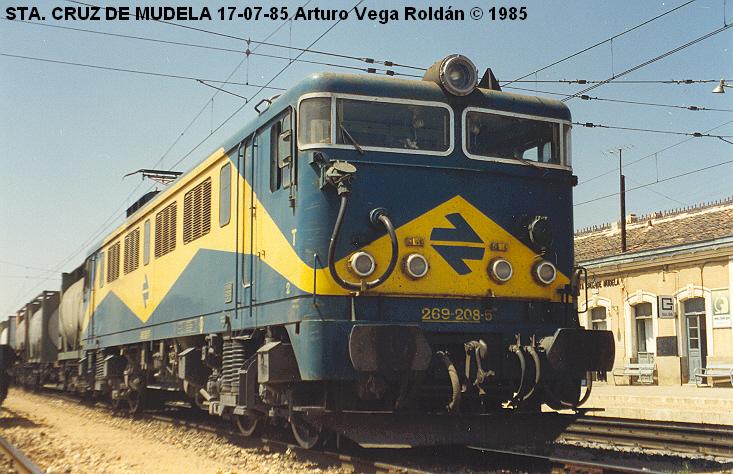 269-208 STA.CRUZ DE MUDELA 17-7-85.JPG