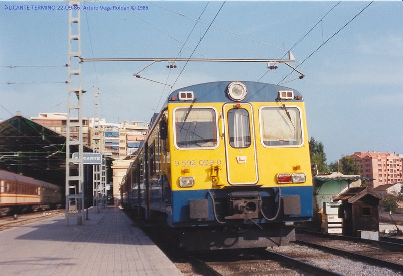 592-059 ALICANTE 22-9-86.jpg