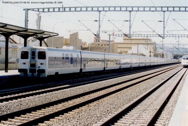 TALGO 200 PUERTOLLANO 7-8-95.jpg