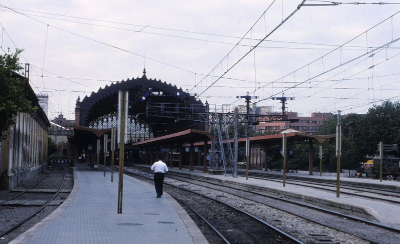 Copia de Plaza de Armas 3-junio 1990-flickr-DH73 (David Henderson).JPG