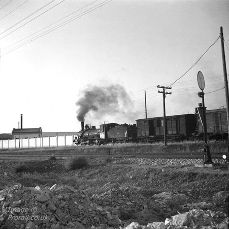 Spain RENFE 0-6-0 locomotive No. 030.2088 at Albacete 1965.JPG