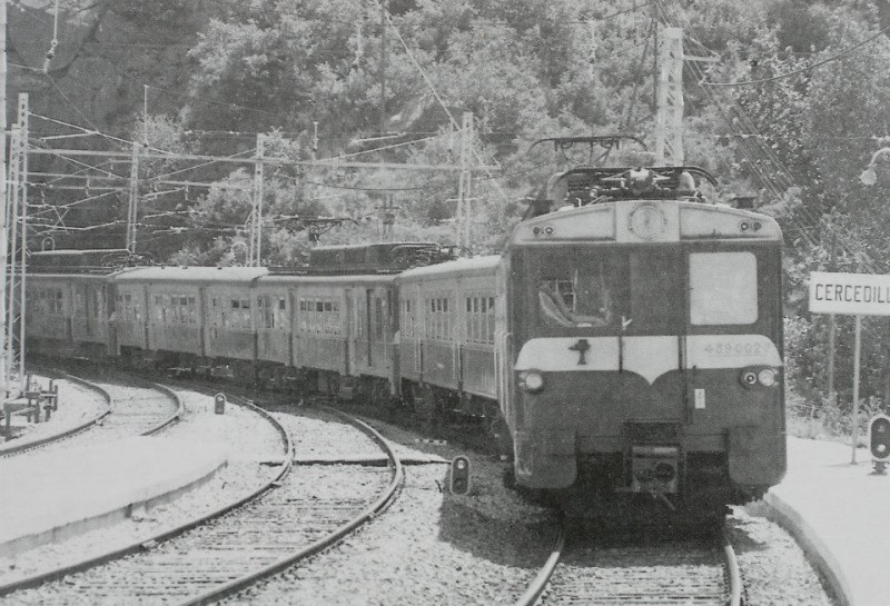 RENFE - 439-002, Cercedilla.jpg