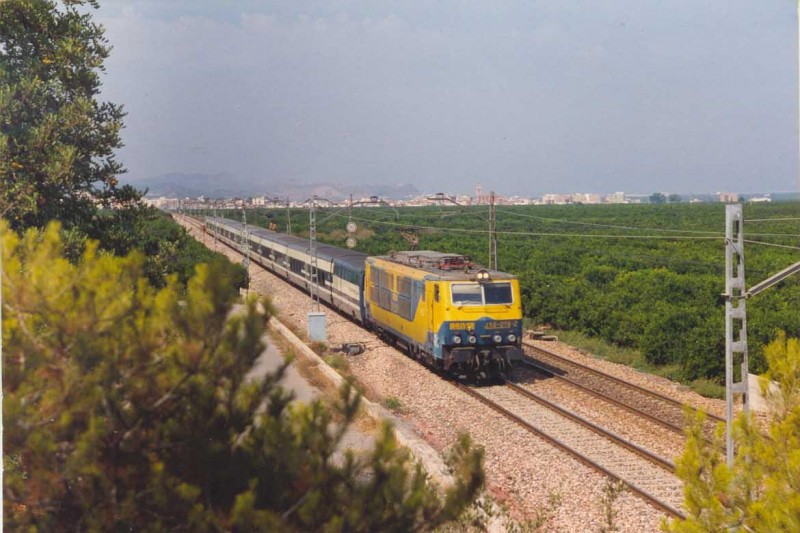 250-026 TP 463 ''Mare Nostrum'' Cerbère-Cartagena. El Puig, 16,24h. 21-08-1994..jpg