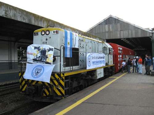 Tren Solidario Nº18 a Santa Lucia-Salida de Retiro-.jpg