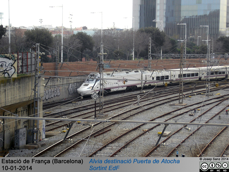 Alvia Puerta de Atocha (1) EdF.jpg