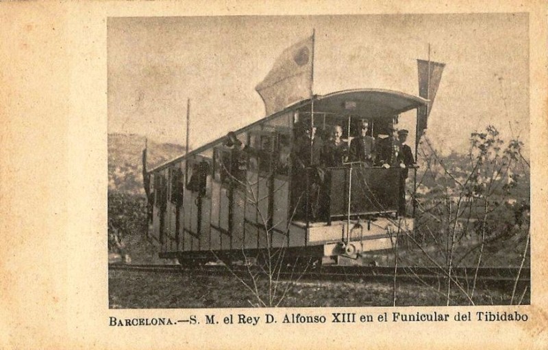 Barcelona_S.M. el Rey alfonso XIII en el Funicular del Tibidabo.JPG