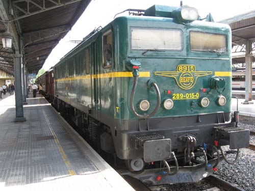 289.015 - Aranjuez. Tren de la fresa-03-06-2007[1].jpg