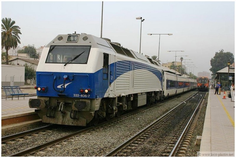 333.406 - Murcia del Carmen. Talgo “Mare Nostrum”. 07-10-2004.jpg