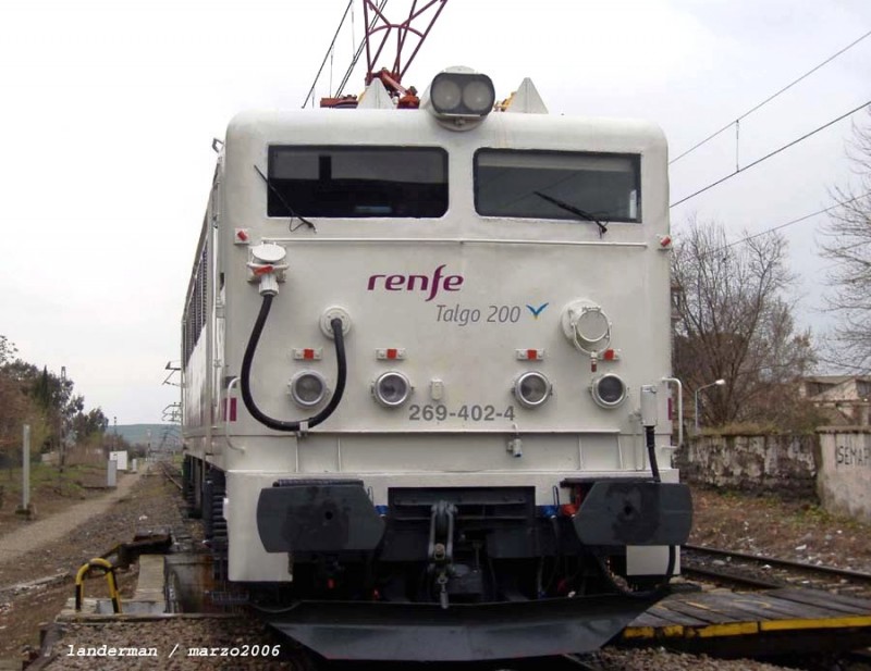 269.402 - Renfe Operadora. Talgo 200. 2006.jpg