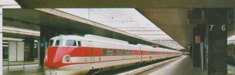 Tren alta velocidad ETR-450 serie 1-15 en Roma Termini. Italia.jpg