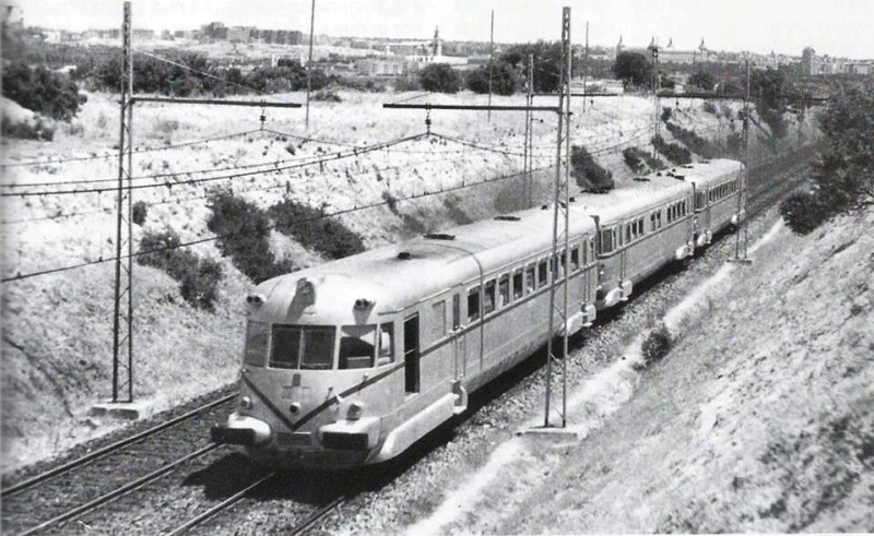 TAF enla estación de Irún. Año 1951.jpg