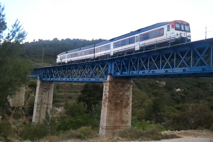 592.201 cruzando el roquillo para ir hacia cuenca_26196.jpg