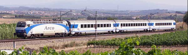 tren-arco camino de santiago.jpg