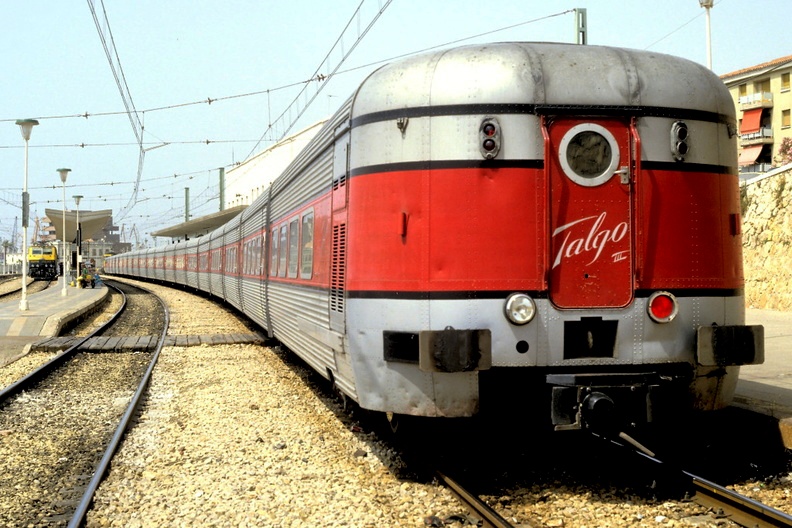 Talgo III - Tarragona.jpg