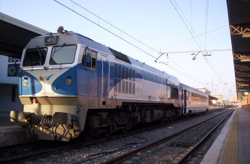 Tren arco García Lorca Almería - Barcelona. 9 de junio de 2007.jpg