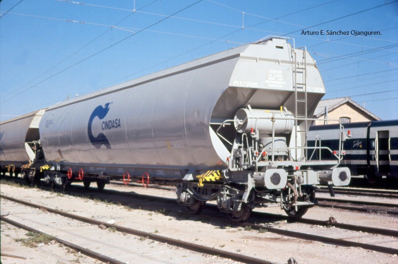 PTThv-21215 Roda de Albacete 5-4-88.jpg