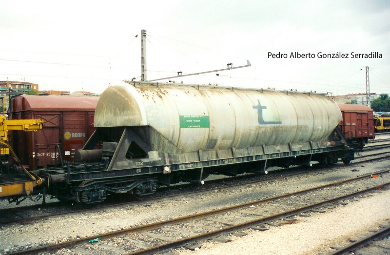 PTT-21187 Tramesa Villaverde Bajo principios años 90.jpg