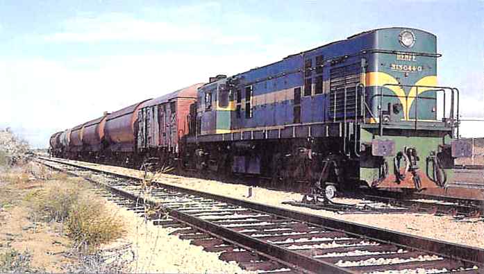 313.044 - Refinería de La Rábida, Huelva. 04-02-1994 - Foto Antonio Gutiérrez.jpg