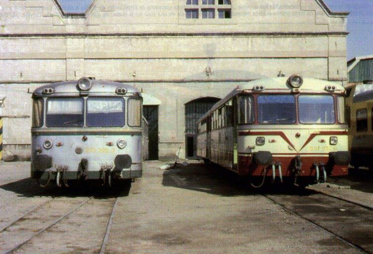 Ferrobuses en san Jeronimo,Sevilla 1985.jpg