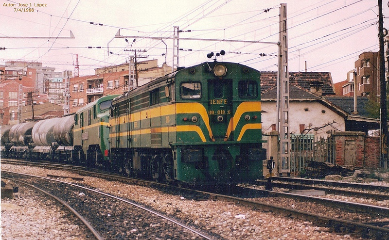 318.010 - León. 07-04-1988.jpg