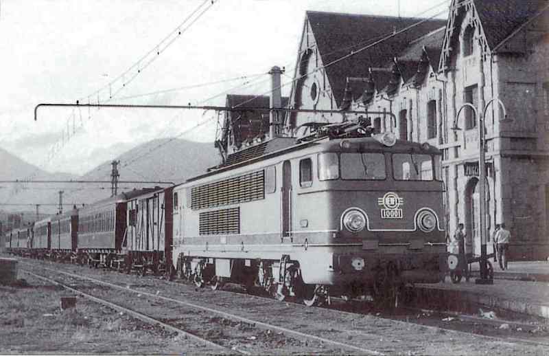 10001 - Puigcerdá. abril 1964. Foto Salvador Payá.jpg