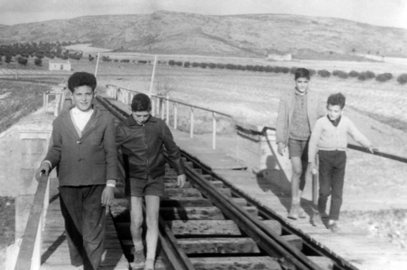 1961-62 Puente de Hierro (Cuando aun pasaba el Chicharra) cd enrique domenech serrano.jpg