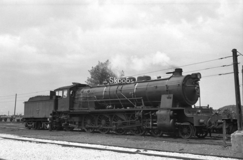 RENFE Spanish Railways Steam Locomotive 241 2038 in 1956 at Madrid Atocha.jpg