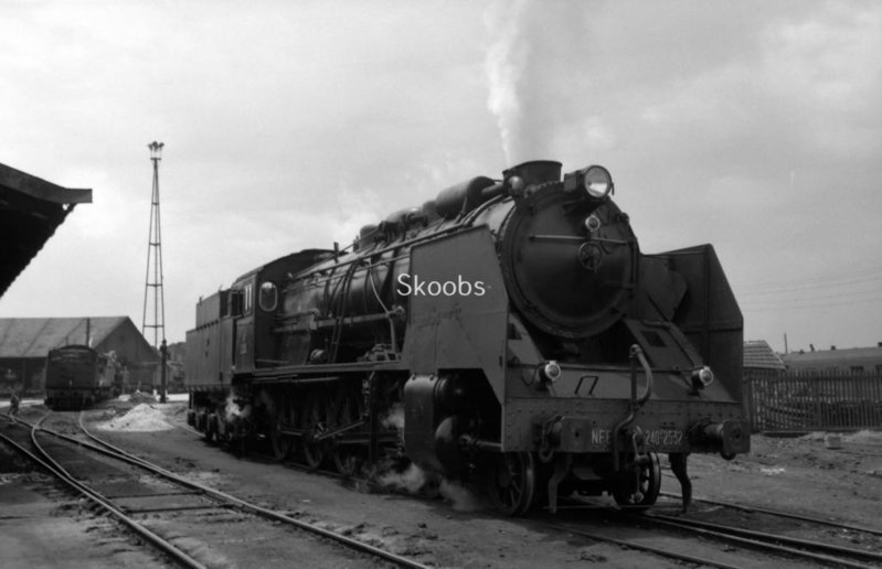 RENFE Spanish Railways Steam Locomotive 240 2532 in 1956 at Madrid Atocha.jpg