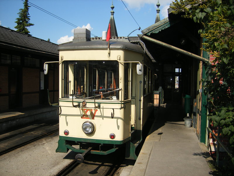 161. Linz. Pöstlingerbahn (I).JPG