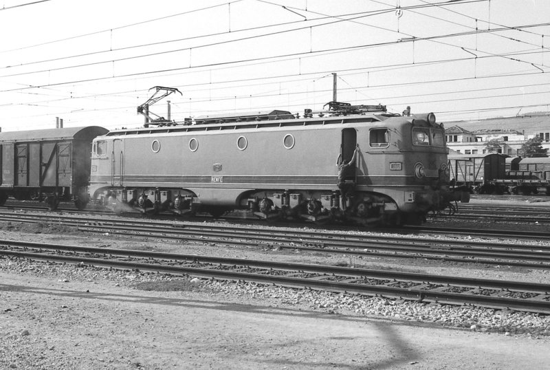 RENFE 8604, 24.10.1985, Córdoba.jpg