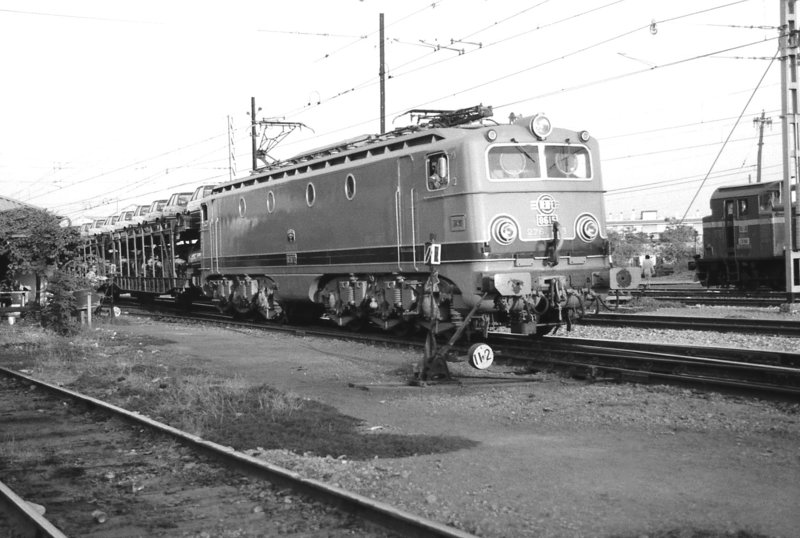 RENFE 8615, 24.10.1985, Córdoba.jpg