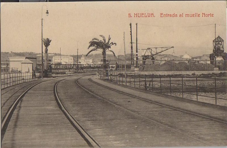 Huelva_entrada al Muelle Norte.JPG