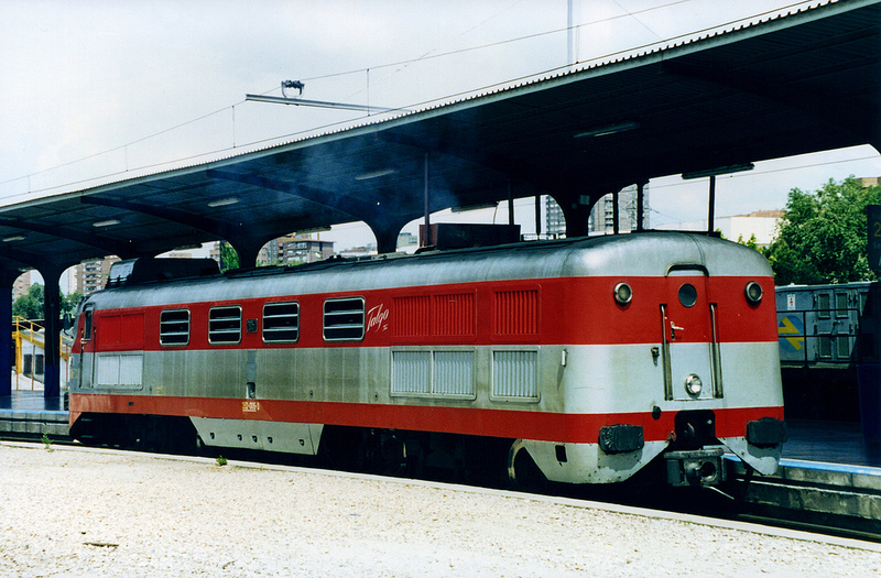 352-005 V. del Carmen.  Chamartín 05.05.1996.jpg