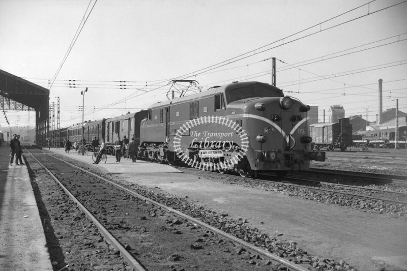 7756 León 1962.jpg