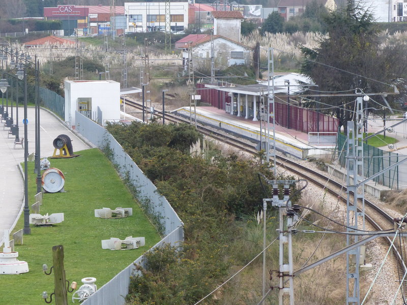 Avilés_Apeadero_overview.jpg