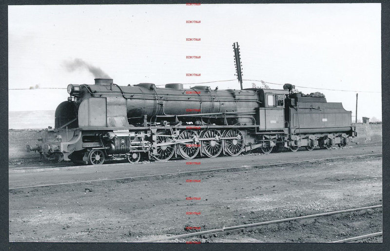 RQ17 SPAIN RENFE steam locomotive 241.4025 Venta de Banos 16-5-65 ex Norte 4625.jpg