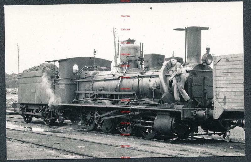RQ19 SPAIN RENFE steam locomotive 040.2178 at Valdelamusa 7-6-63 ex Norte 2717.jpg