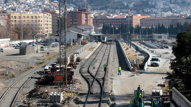 Panoramica-Renfe-Granada-devolveran-terminal_1108399231_65007148_667x375.jpg