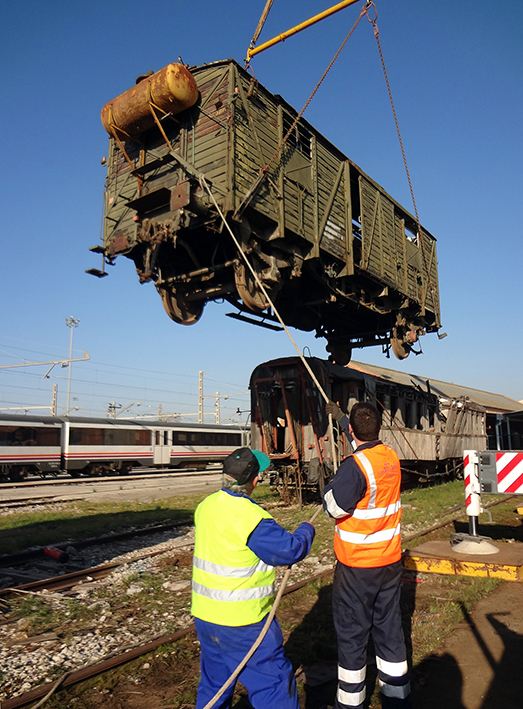 RENFE-VTfv.306.260_Vilanova i la Geltrú_22febrer2017_JosepMiquel-1.JPG