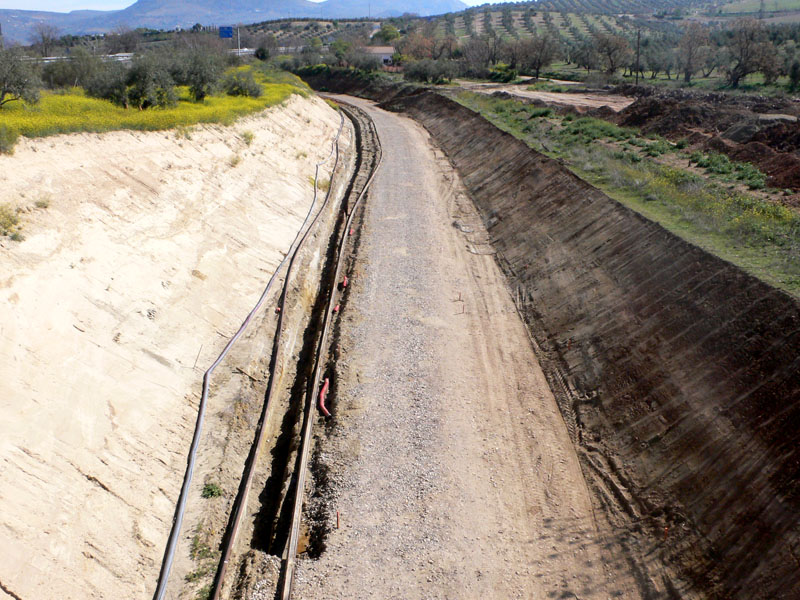 Cerca de la autovia oeste de Loja.JPG