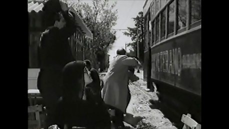 El 588 en Se Vende un Tranvía (2). 1959 (29'02).jpg