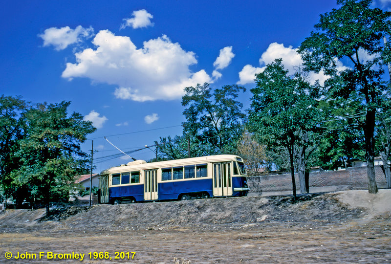 El 1066 en línea 73. Peña Grande 1968.jpg