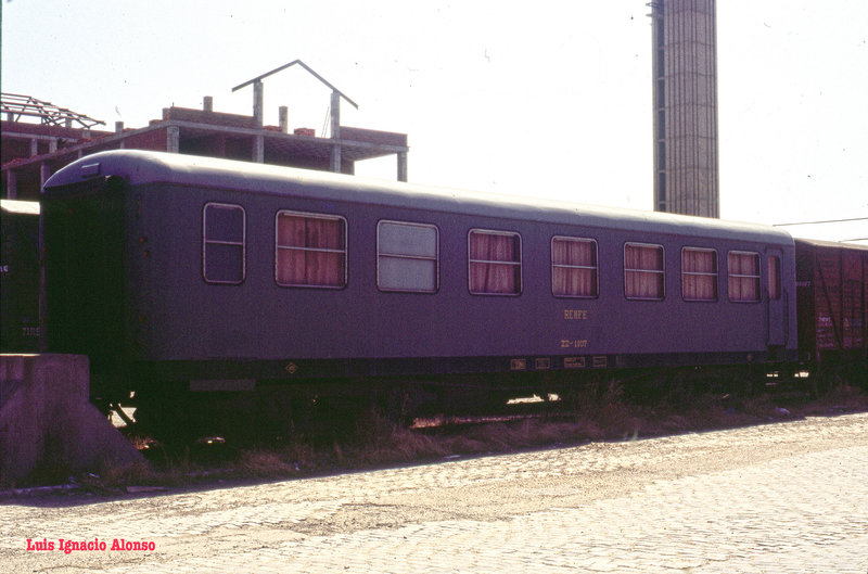 ZZ-1107 León 23-07-1988. Luis Ignacio Alonso..jpg