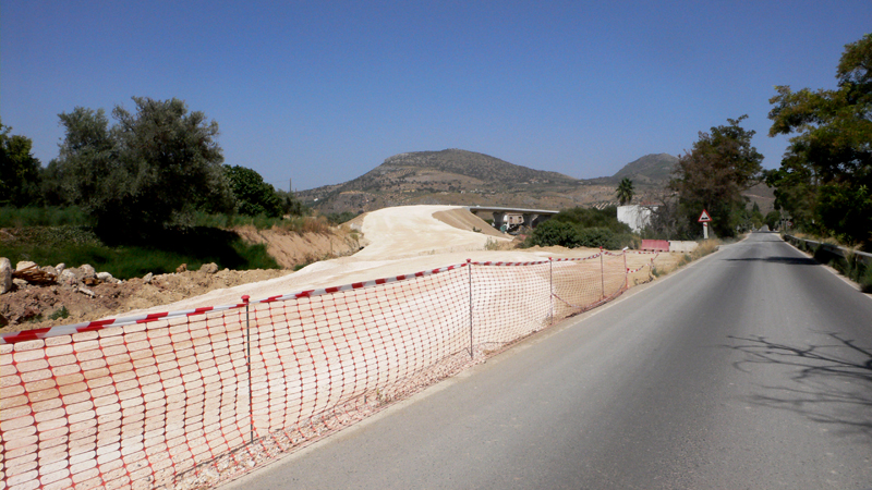 Nuevo puente de camino Venta Santa Barbara 1.JPG